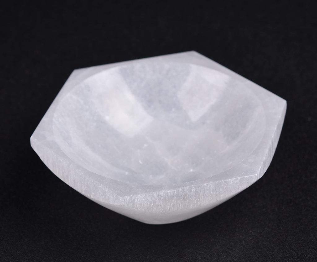 AMOYSTONE Natural Selenite Charging Bowl with Mandala Engraving 3.5-4'' Energy Cleansing Crystal Plate for Healing Meditation and Spiritual Home Decor