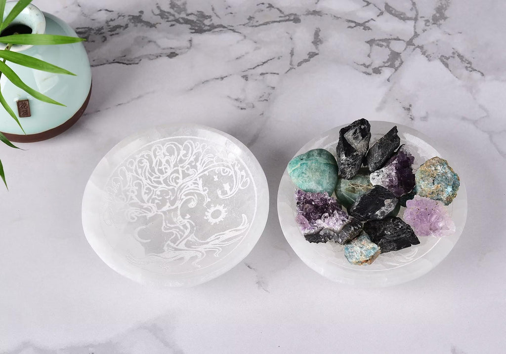 AMOYSTONE Natural Selenite Charging Bowl with Mandala Engraving 3.5-4'' Energy Cleansing Crystal Plate for Healing Meditation and Spiritual Home Decor