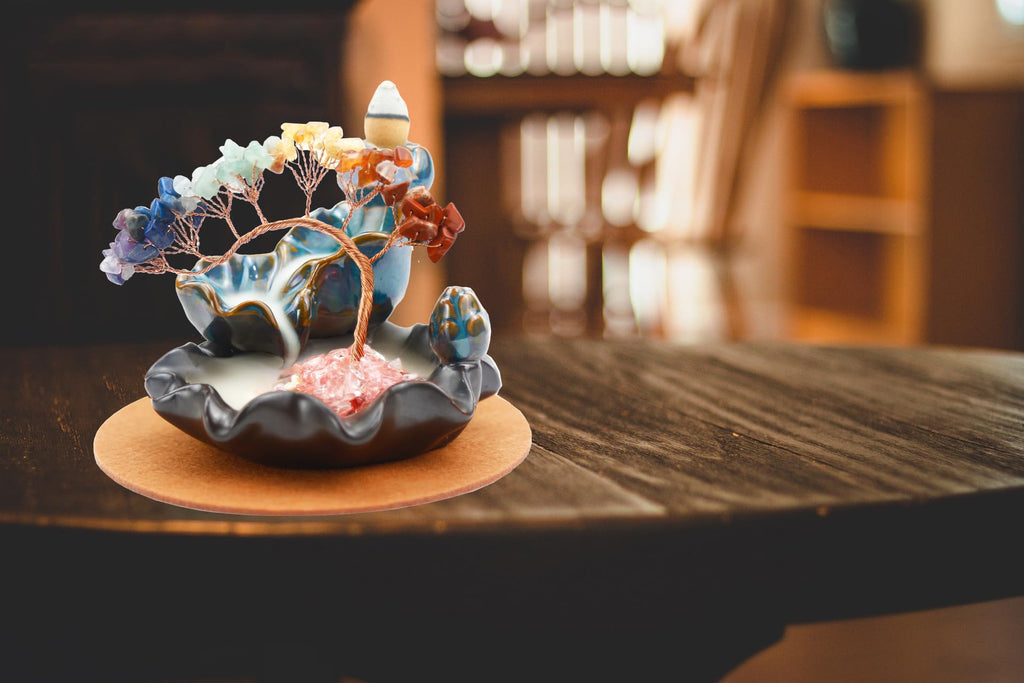 Waterfall Burner, Crystal Tree Backflow Incense Holder, with 30 Incense Cones, 30 Incense Stick, 1 Healing Crystal Necklace, Aromatherapy Anxiety Relief Items, Mom Gifts for Christmas