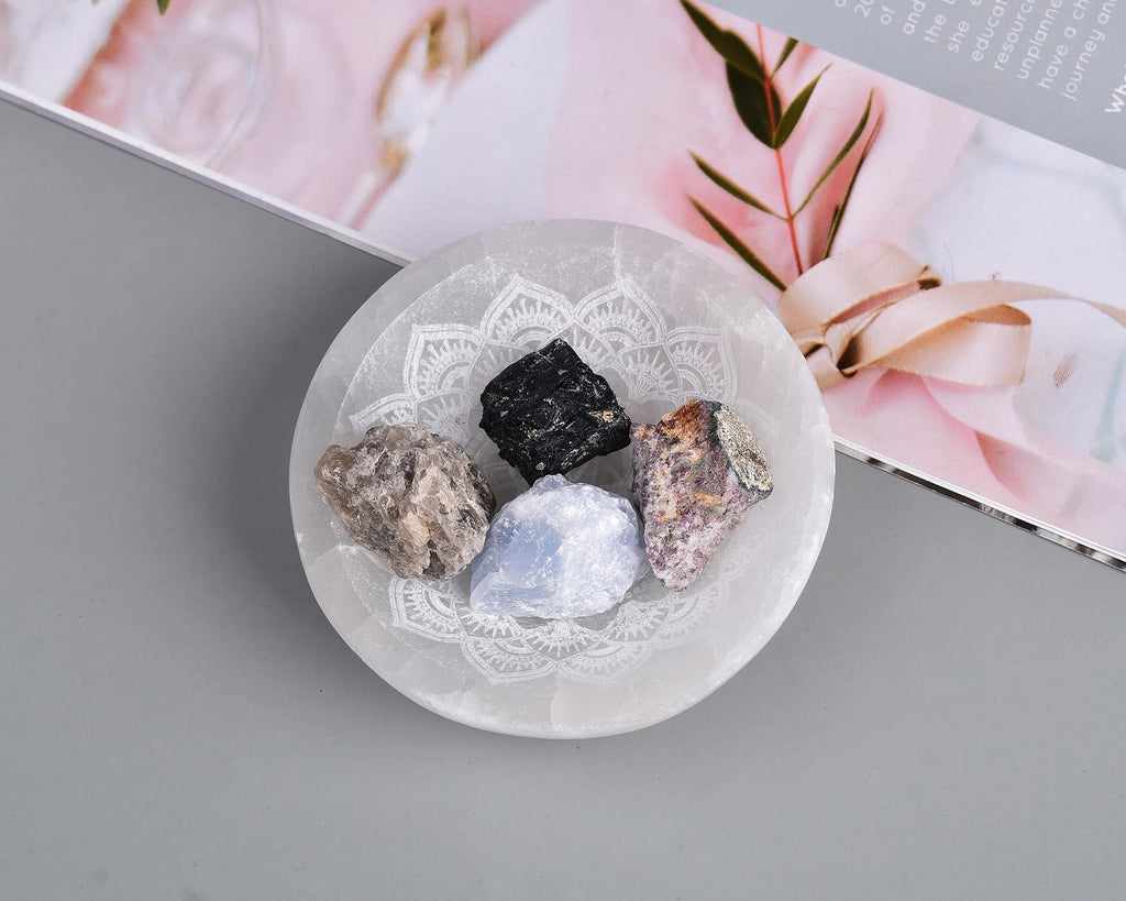 AMOYSTONE Natural Selenite Charging Bowl with Mandala Engraving 3.5-4'' Energy Cleansing Crystal Plate for Healing Meditation and Spiritual Home Decor