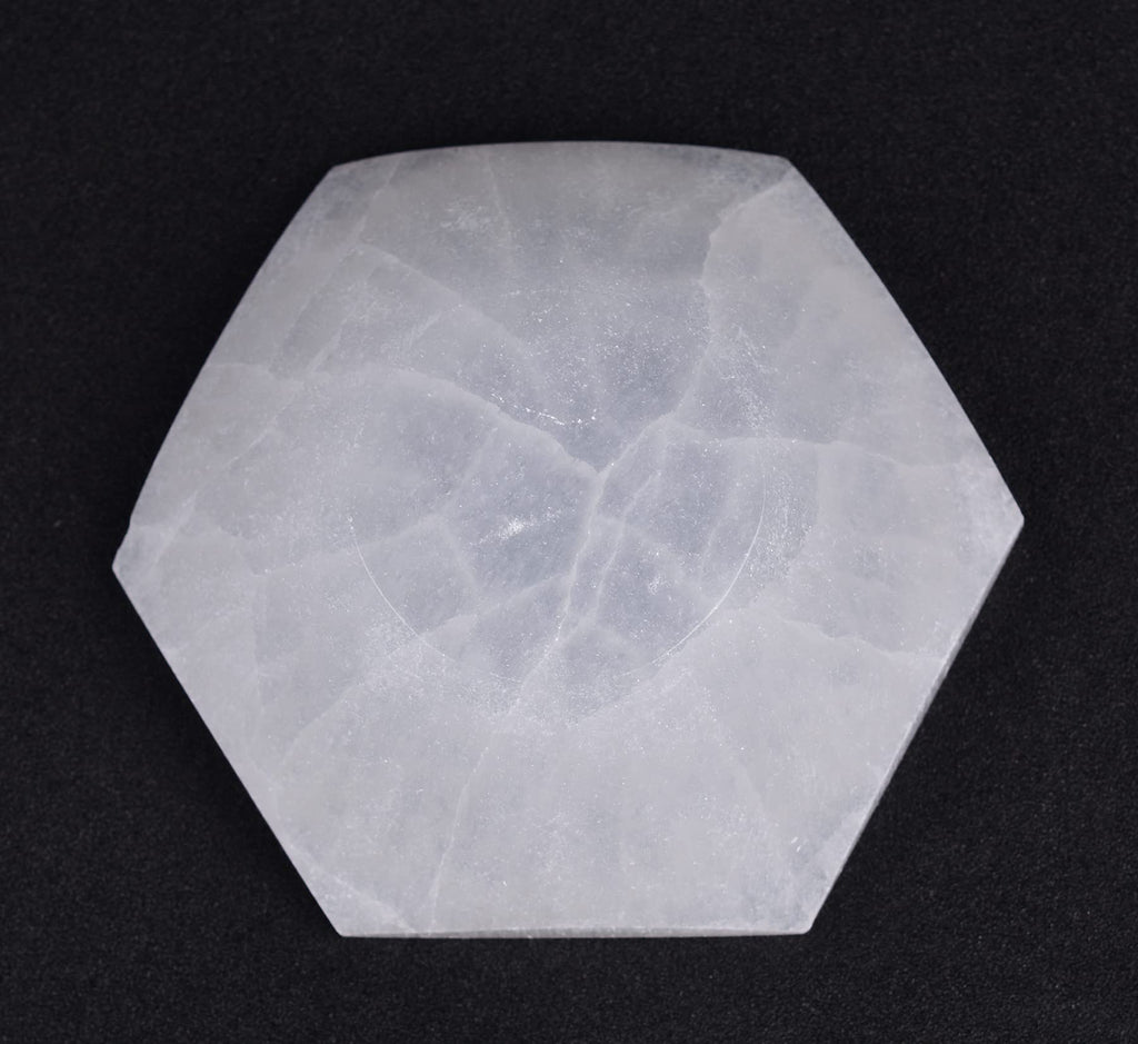 AMOYSTONE Natural Selenite Charging Bowl with Mandala Engraving 3.5-4'' Energy Cleansing Crystal Plate for Healing Meditation and Spiritual Home Decor
