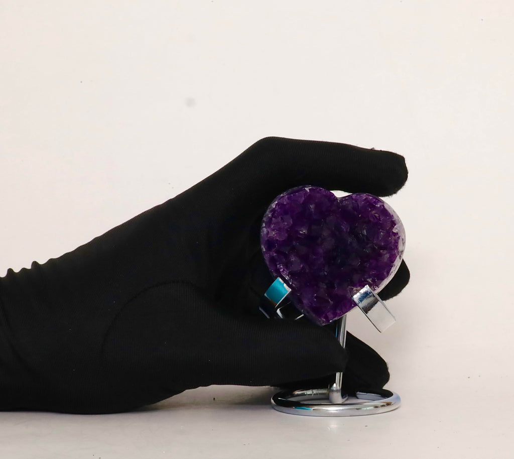 Hand-carved Amethyst Heart Cluster with Stand, Natural Raw Crystal Heart Stone 1–7 Inch tall (50g–1200g), Reiki Healing Gemstone, Love, spiritual Valentine Gift. (200-350 Grams-1.5 to 2.5" tall)