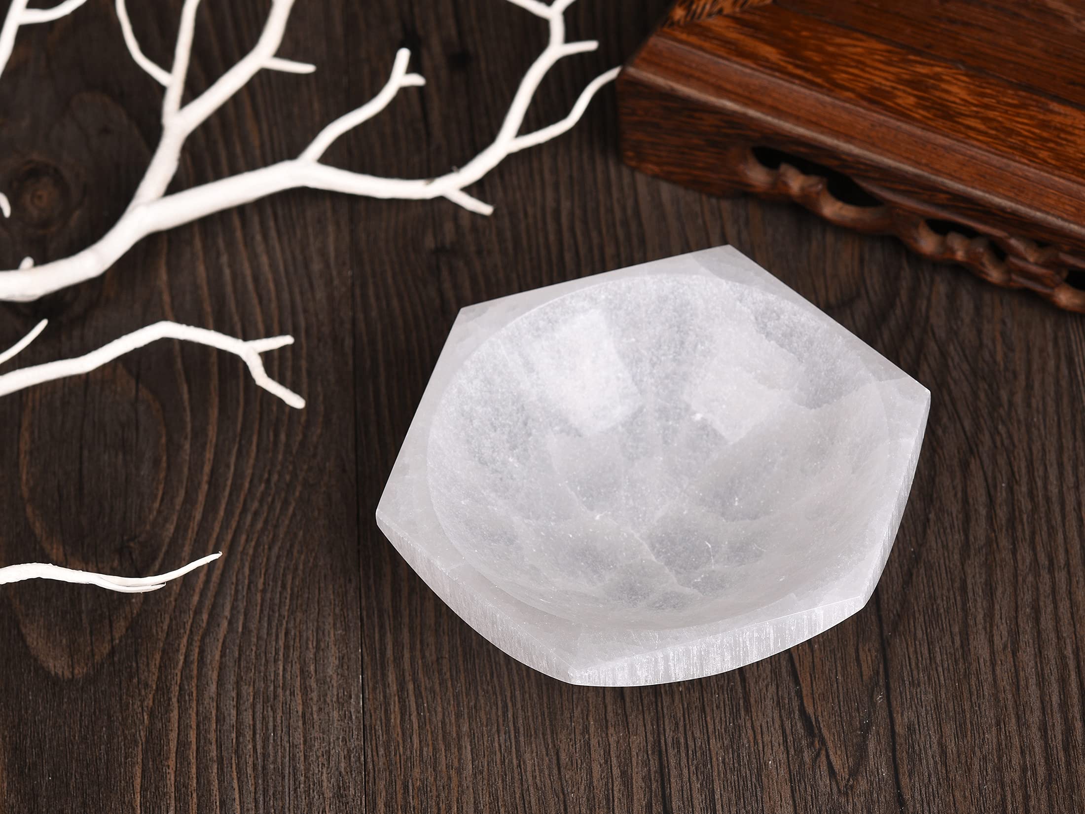 AMOYSTONE Natural Selenite Charging Bowl with Mandala Engraving 3.5-4'' Energy Cleansing Crystal Plate for Healing Meditation and Spiritual Home Decor